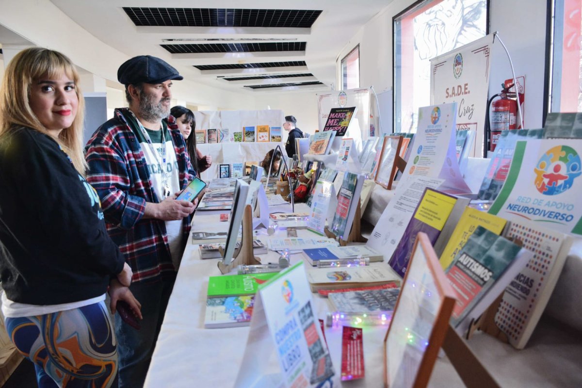 La Feria Provincial del Libro se prepara para una jornada cultural mañana domingo 6 de septiembre