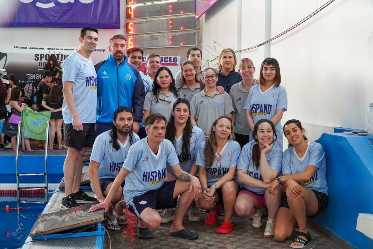Más de 200 nadadores y un objetivo: llegar a la Araucanía