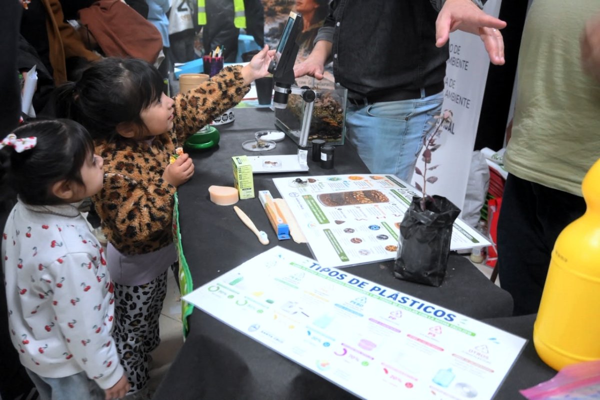 Viva Barrio: Acercaron atención integral, controles de salud y concientización ambiental a la comunidad