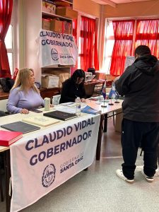 Puerto Deseado: el Registro Civil realizó más de 90 trámites durante el Viva Barrio