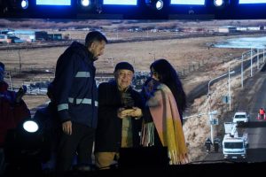 El Gobierno Provincial inauguró 250 luminarias en la Ruta 40 y el Cerro de la Cruz