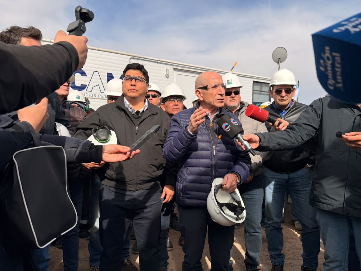 Llugdar agradeció a Vidal por las gestiones que permitieron recuperar la perforación en Santa Cruz