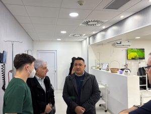 Gustavo Zapatero visitó el CEMNPA y destacó el nivel de atención oncológica
