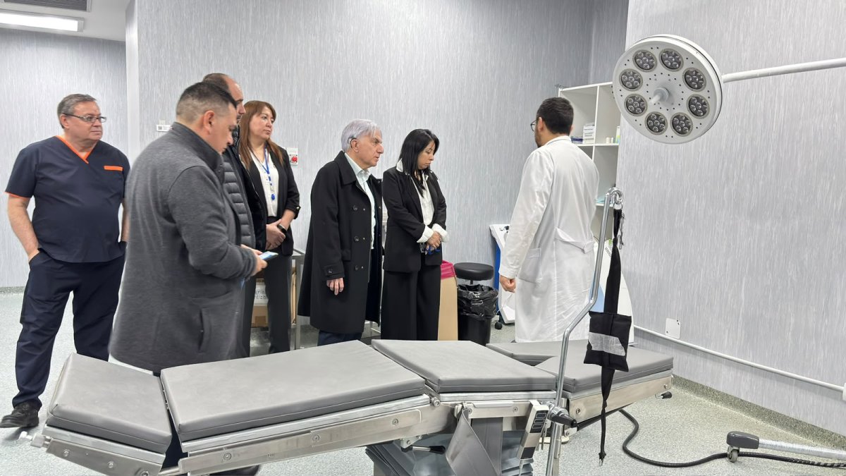 Gustavo Zapatero visitó el CEMNPA y destacó el nivel de atención oncológica