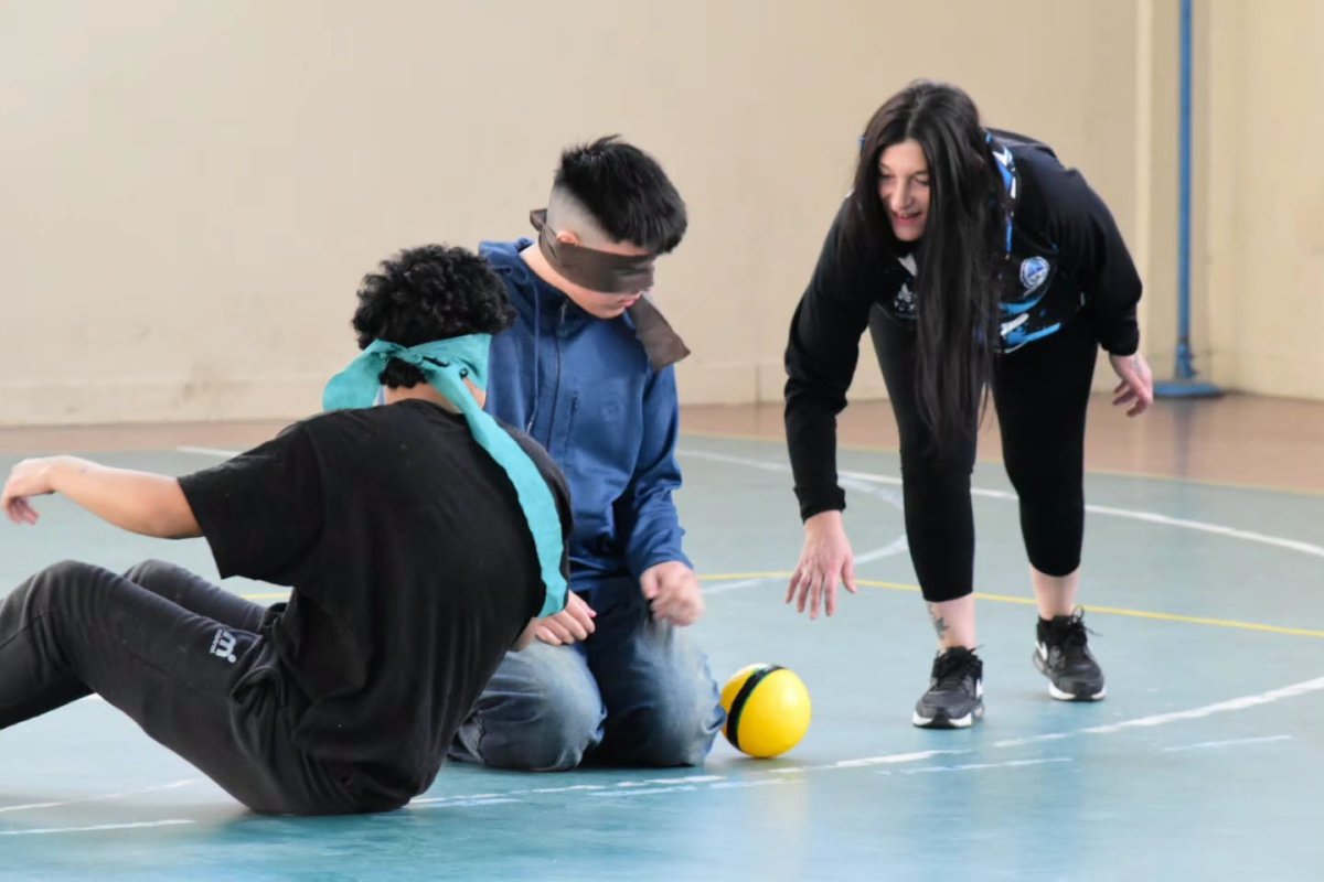 Una jornada de inclusión y concientización en el Colegio Secundario N.º 11