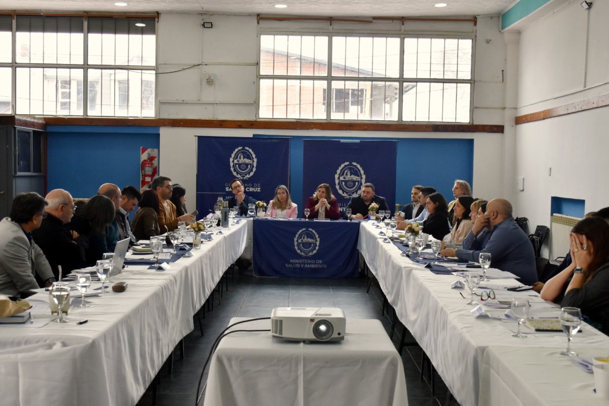 Salud convocó a directores de hospitales para fijar prioridades sanitarias y optimizar la gestión operativa