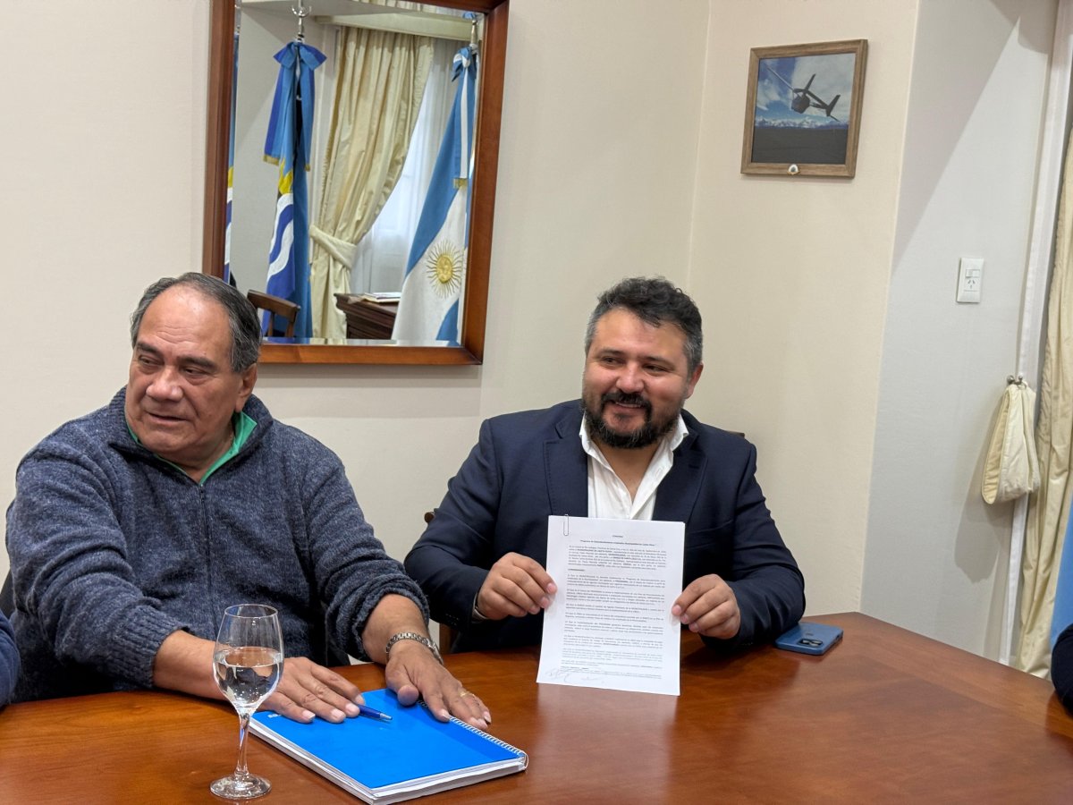 Santa Cruz mejora el Plan de Alivio Financiero: baja la tasa al 35%, amplía el plazo y suma más beneficiarios