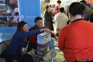 Viva Barrio en Perito Moreno: Producción acerca EmprendeTur y herramientas para potenciar el turismo en Santa Cruz