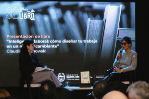 Del mundo laboral al papel: 15 años de experiencias convertidos en herramientas