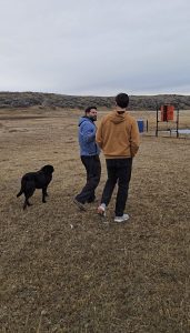 Garay y Ticó recorrieron un proyecto productivo de la Cooperativa Semilla Consciente en El Chaltén