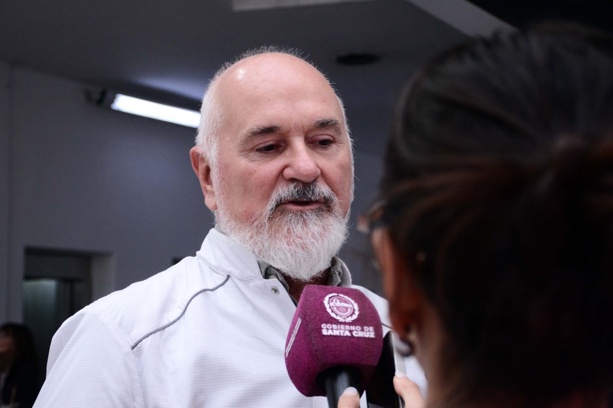 Osvaldo Gross presentó su primer libro dedicado a la pastelería salada