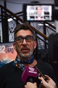 Diego Frenkel cerró la feria con un recorrido musical y personal