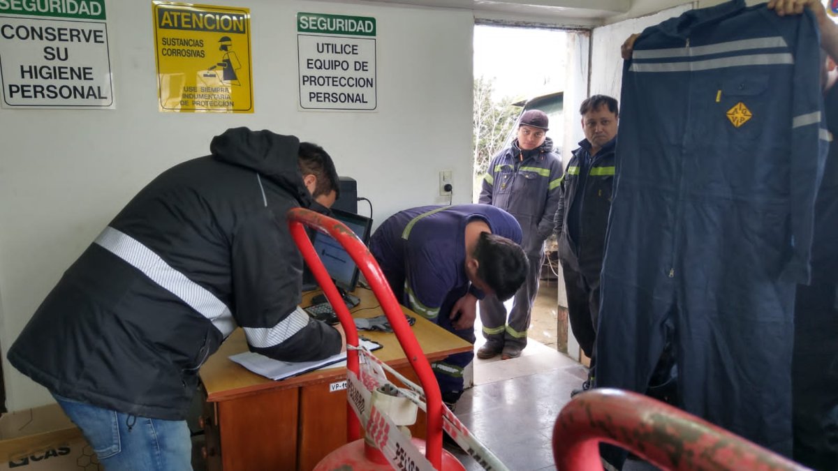 Vialidad Provincial entregó indumentaria al personal operativo