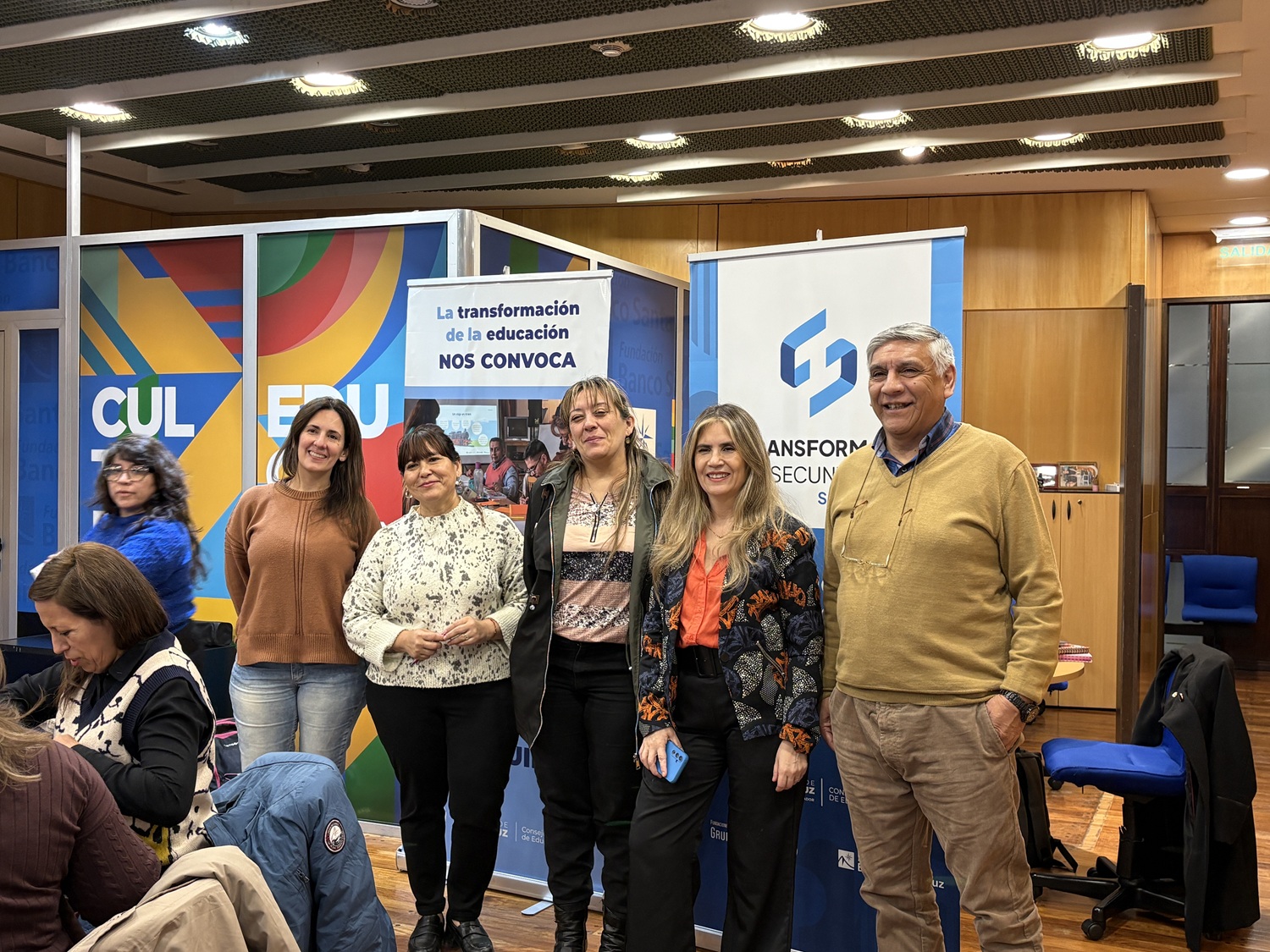 Docentes de Santa Cruz fortalecen estrategias para la enseñanza de la comprensión lectora