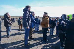 Claudio Vidal inauguró nuevas obras y anunció la construcción de cabañas para impulsar el Master Plan Cabo Vírgenes