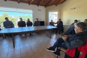 El Gobierno Provincial encabezó en Puerto Deseado una reunión para impulsar el trabajo con la merluza fresca