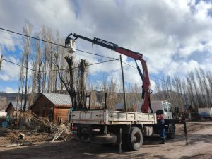Obras estratégicas en Lago Posadas para fortalecer el servicio eléctrico