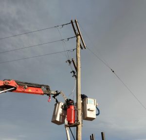 Obras estratégicas en Lago Posadas para fortalecer el servicio eléctrico