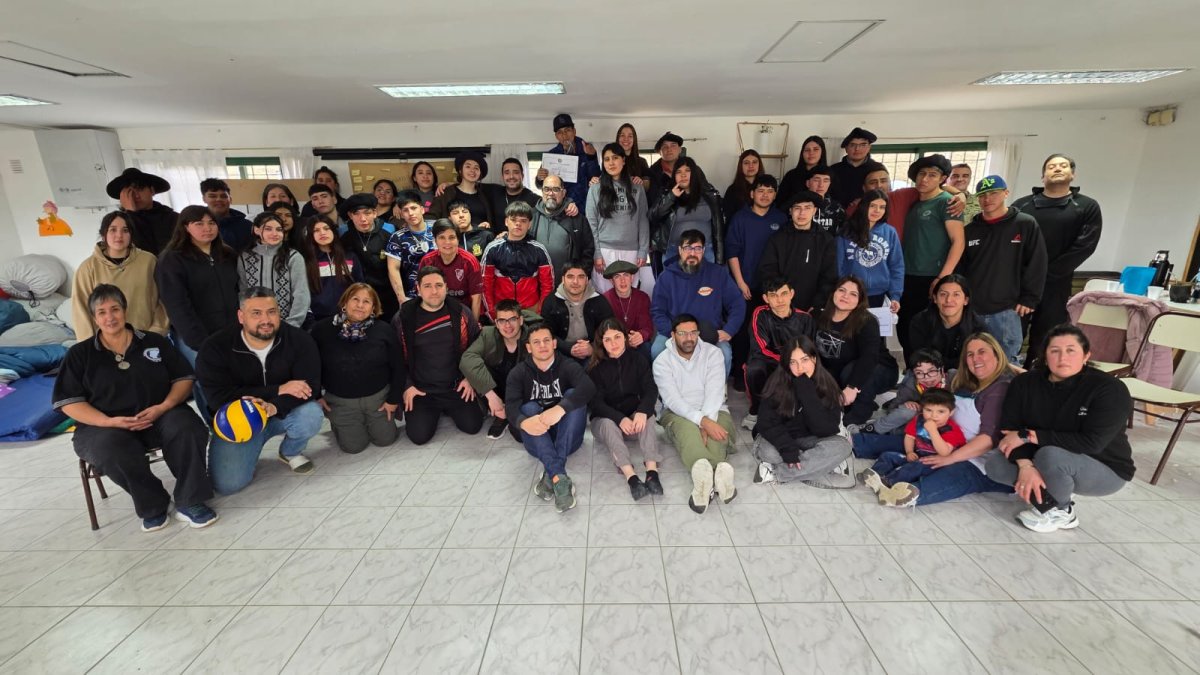 El emotivo reencuentro que unió a los estudiantes rurales santacruceños