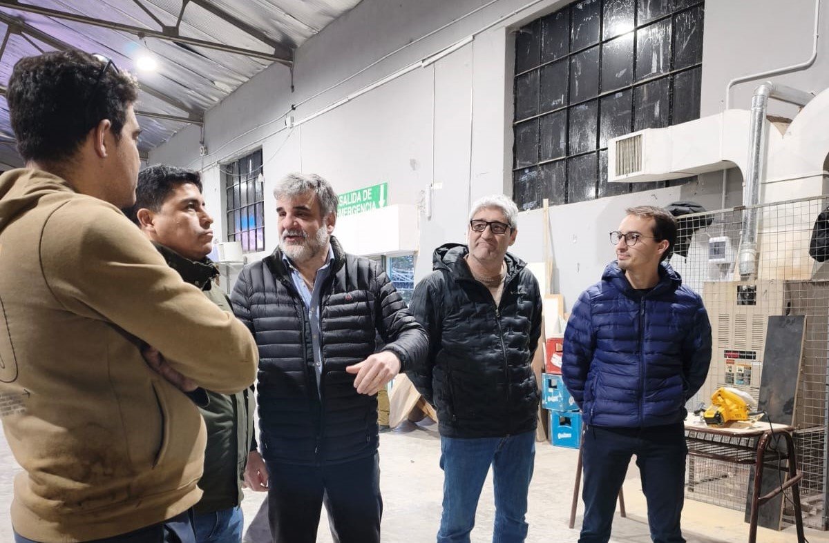 Vidal recorrió obras estratégicas en Puerto San Julián: educación, servicios y producción