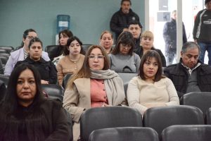 Fuerzas de seguridad fortalecen su formación en ceremonial, protocolo y fotografía institucional