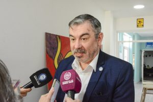 Fuerzas de seguridad fortalecen su formación en ceremonial, protocolo y fotografía institucional