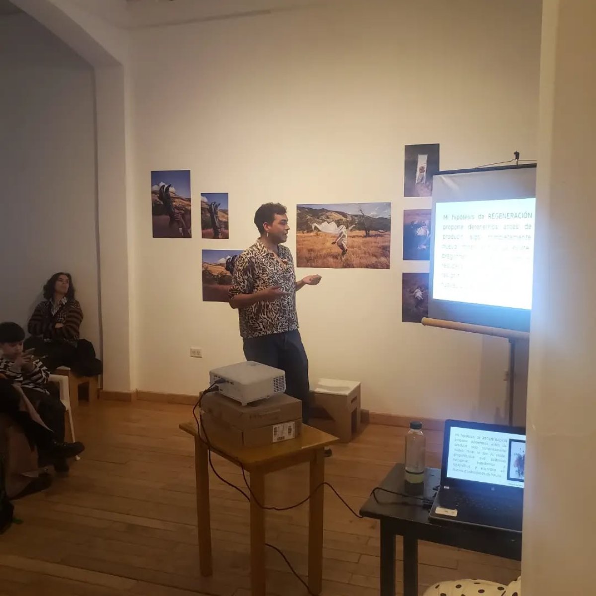 Arqueología del mañana: el biomaterial y el upcycling rediseñan el futuro textil en Santa Cruz