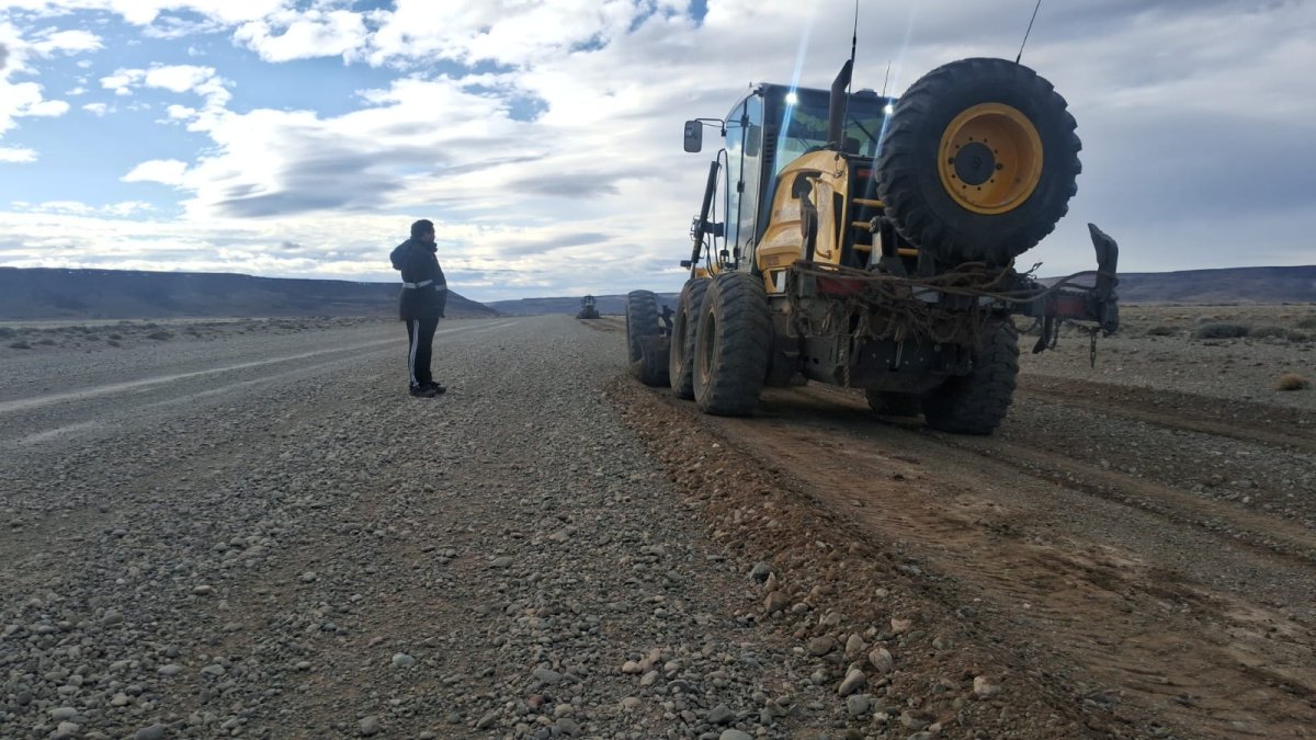 La provincia realiza tareas de mantenimiento y limpieza en rutas