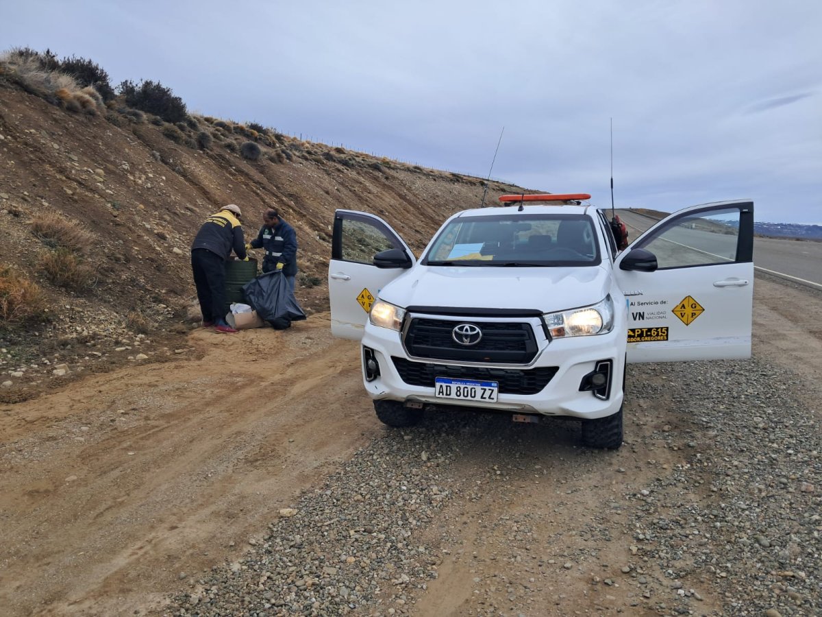 La provincia realiza tareas de mantenimiento y limpieza en rutas