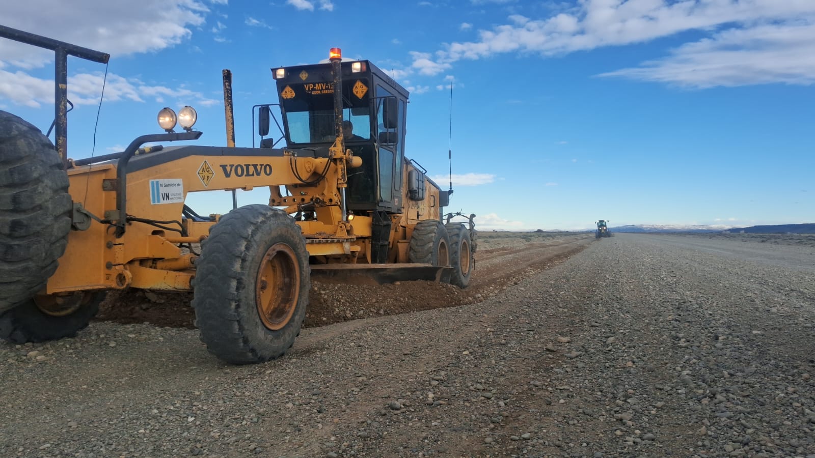 La provincia realiza tareas de mantenimiento y limpieza de rutas