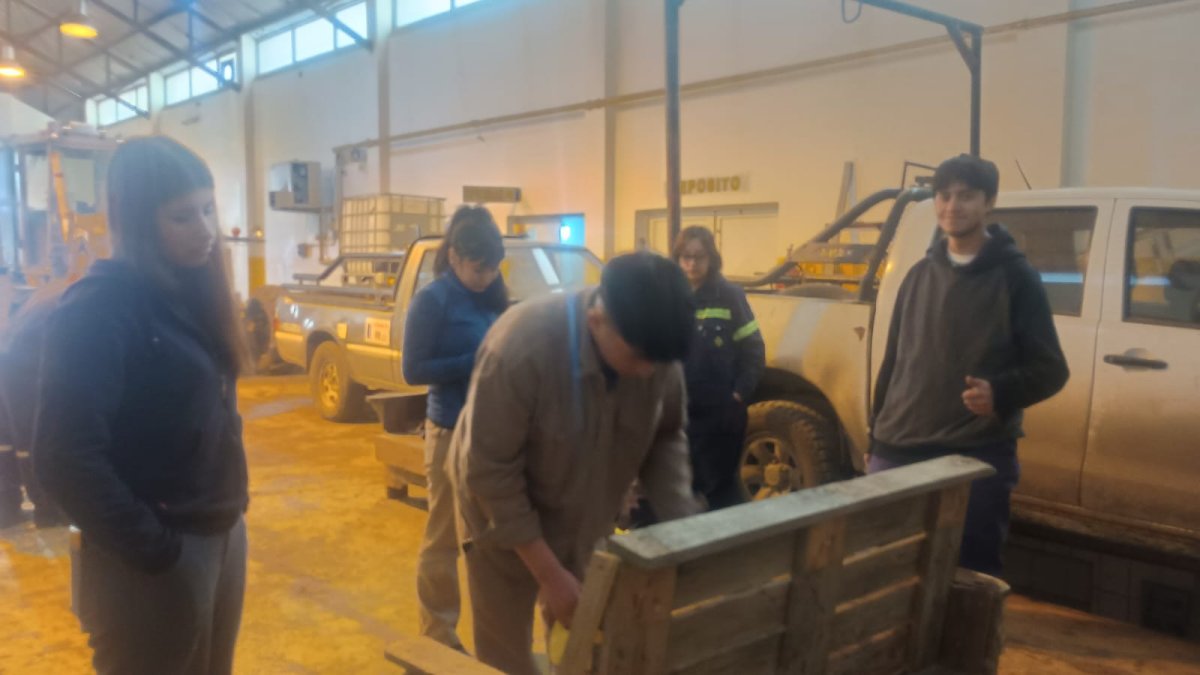 Educación y trabajo: estudiantes secundarios iniciaron sus prácticas profesionalizantes en Vialidad Provincial