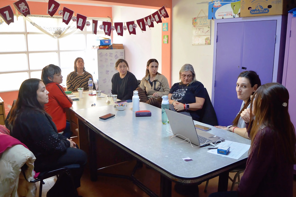 Realizaron una mesa de trabajo pedagógica con jardines de infantes de El Calafate y Puerto San Julián