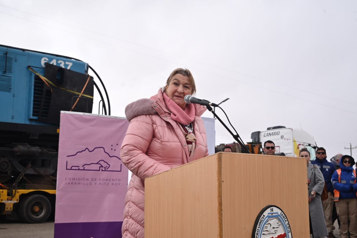 Urricelqui: "Es un día de reivindicaciones y lo vivimos gracias al gobernador Claudio Vidal"