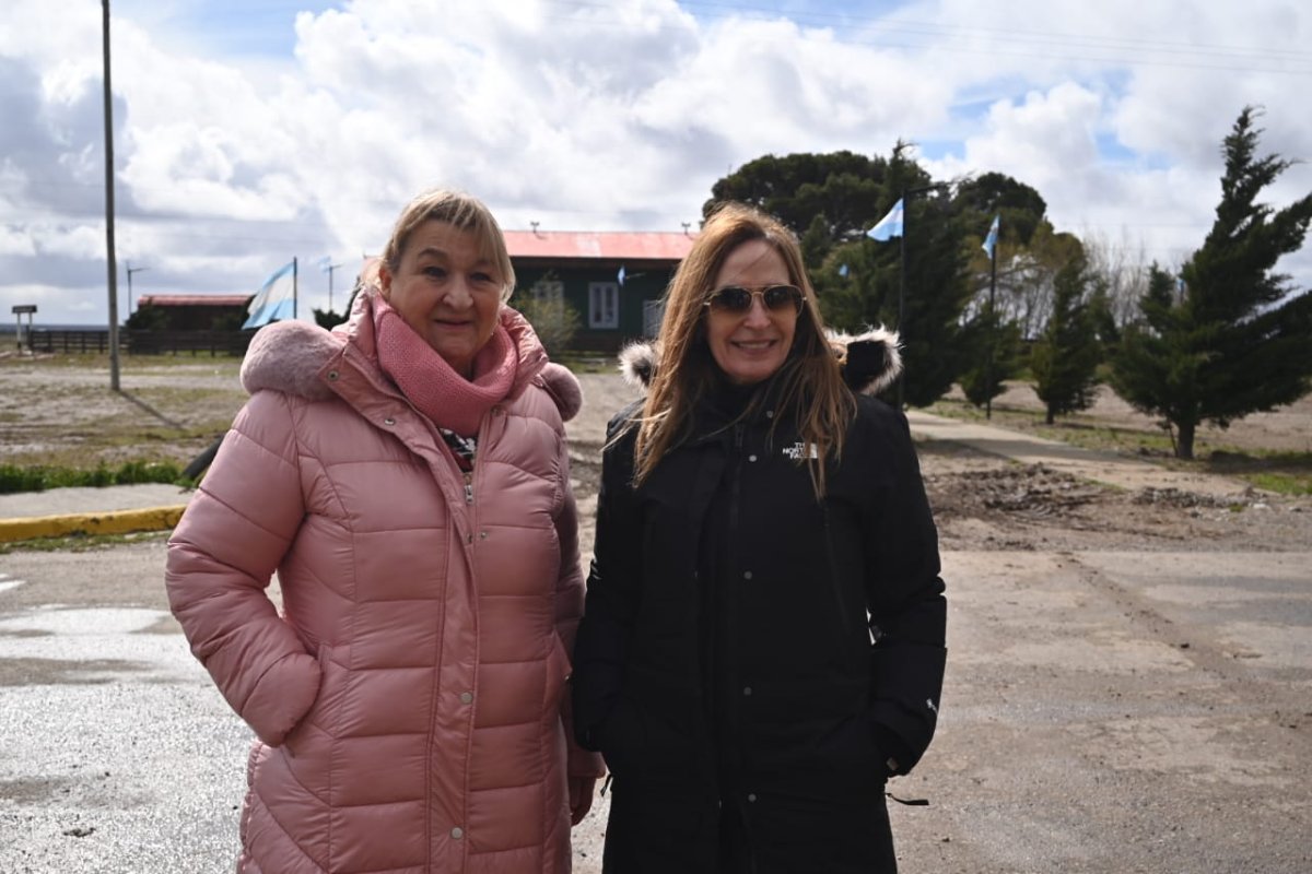 Ricci: “La llegada de esta locomotora es un hito en el proyecto de recuperación ferroviaria de Santa Cruz”