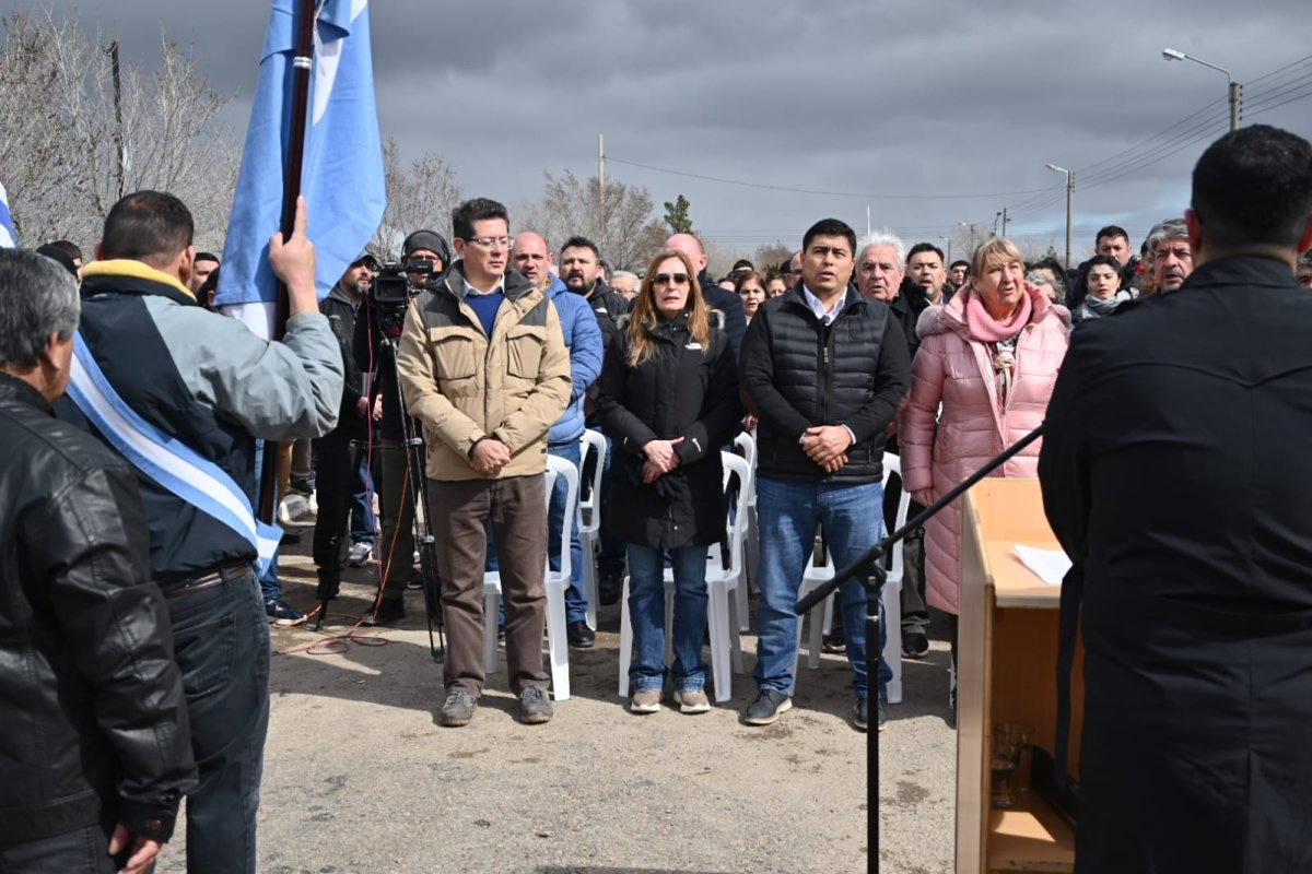Ricci: “La llegada de esta locomotora es un hito en el proyecto de recuperación ferroviaria de Santa Cruz”