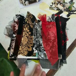 El CPE llevó adelante el Taller de Libro de Artista Textil en el MAEM