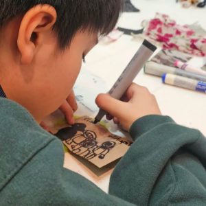 El CPE llevó adelante el Taller de Libro de Artista Textil en el MAEM