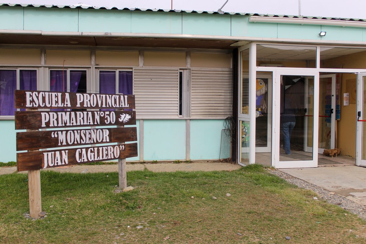 La Escuela Primaria N° 50 ganó sorteo nacional de conectividad Starlink