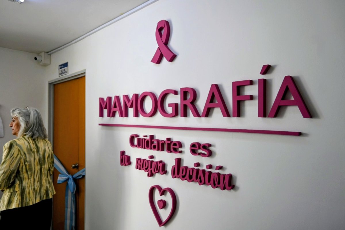 Se inauguró una nueva sala de mamografia y se incorporó equipamiento clave para fortalecer la atención en Gobernador Gregores