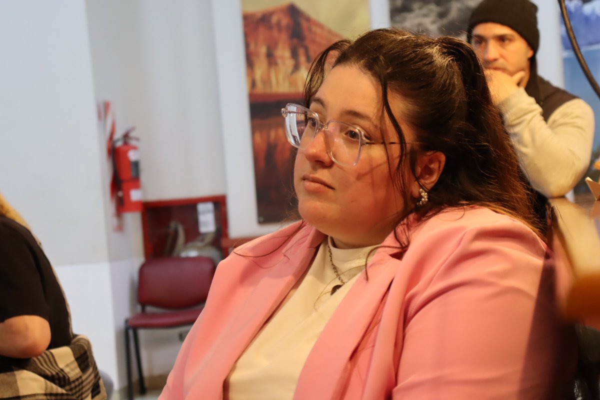 Se presentó en Casa de Santa Cruz Iván Checura: El territorio como huella y memoria
