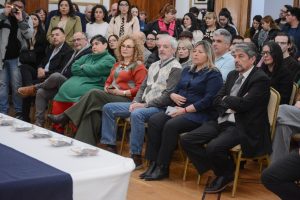El Gobierno refuerza la producción familiar con 10.000 kits de semillas y nuevas experiencias de hidroponía