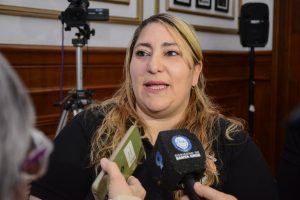 Hidroponía en los hogares: “La idea es llevarla a cada vivienda santacruceña”