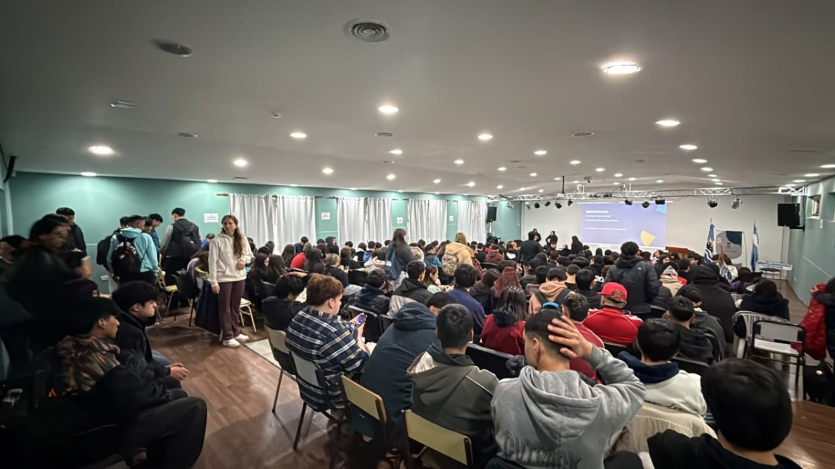 La EPJA Secundaria Nº 17 se sumó al proyecto “Aprender a Emprender”