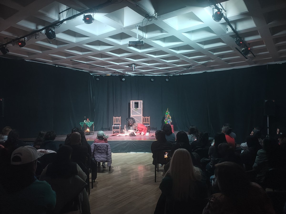 Educación fortalece la formación de espectadores con la presentación de la obra “La Prudencia”