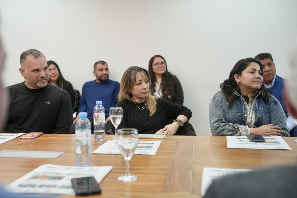 Claudio Vidal logró que se diera continuidad laboral a los 141 extrabajadores de Autofarma
