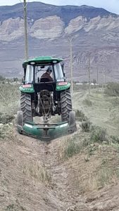 Lago Posadas: acuerdan la limpieza de más de 17 kilómetros del sistema de riego público