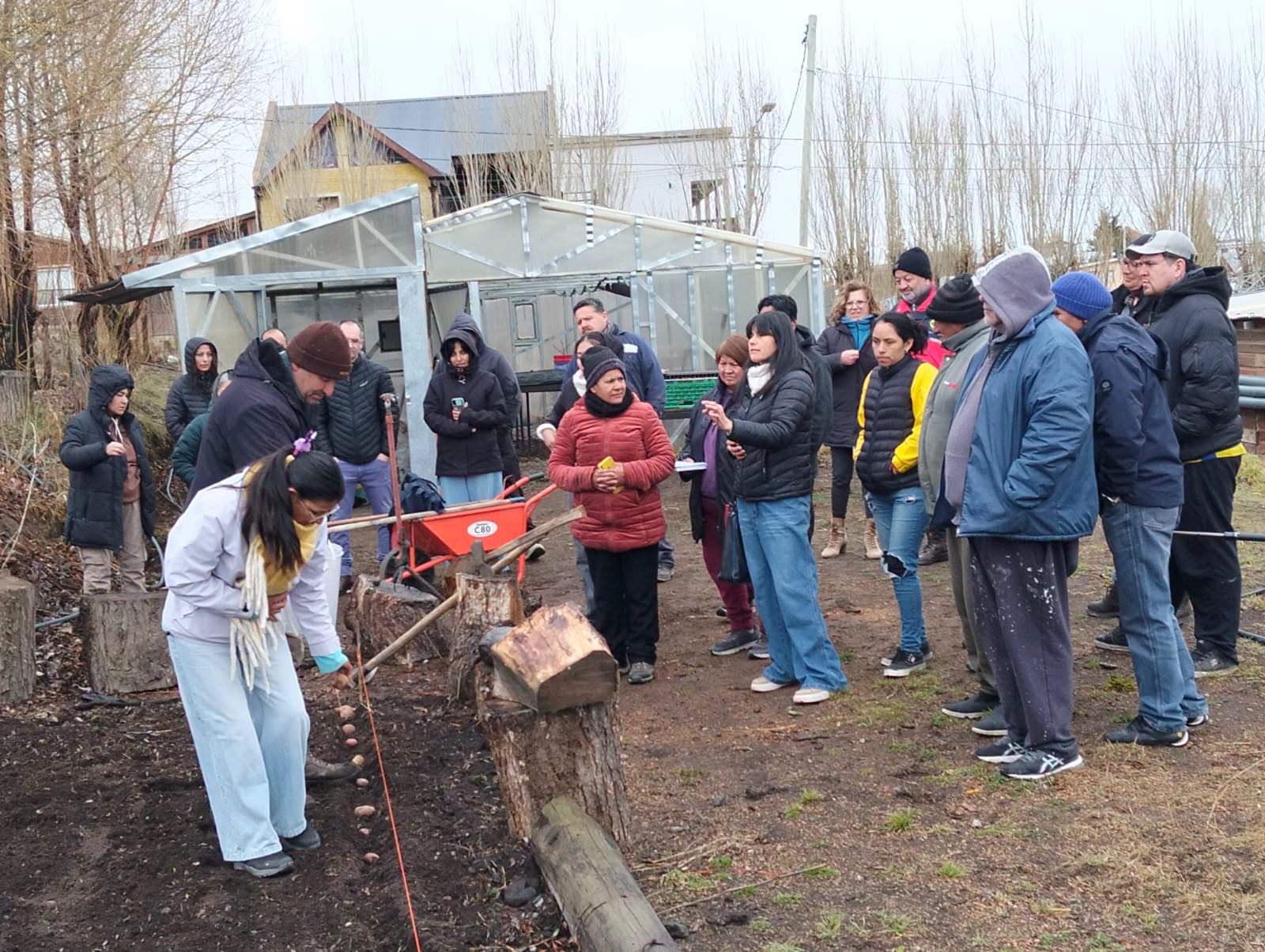 Activá Tu Huerta  complementa la capacitación y el acompañamiento técnico.