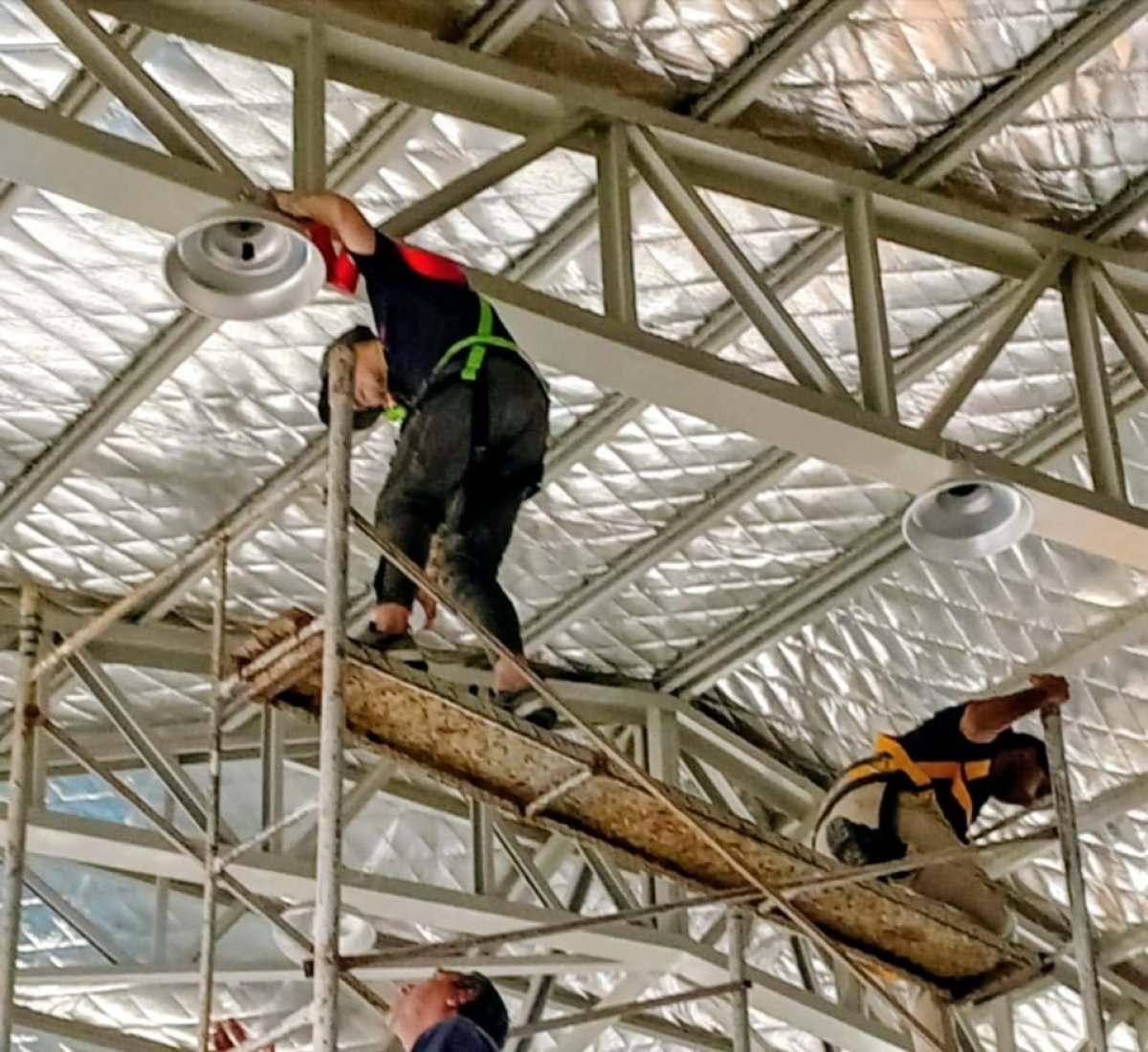 Refuerzan la infraestructura escolar en el Jardín Nº 57 de Caleta Olivia