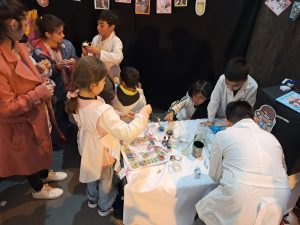 Pequeños Científicos: celebraron una exitosa jornada de indagación e intercambio pedagógico