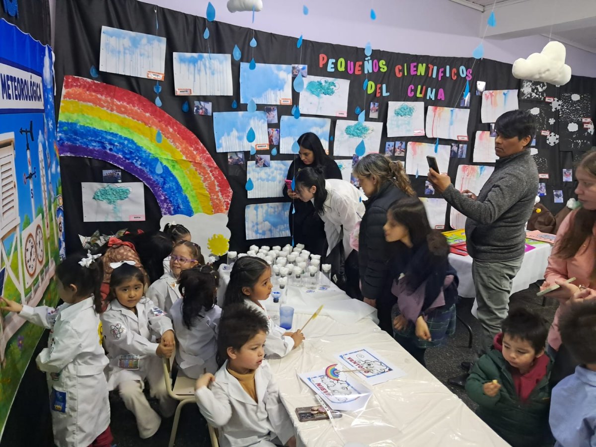 Pequeños Científicos: celebraron una exitosa jornada de indagación e intercambio pedagógico